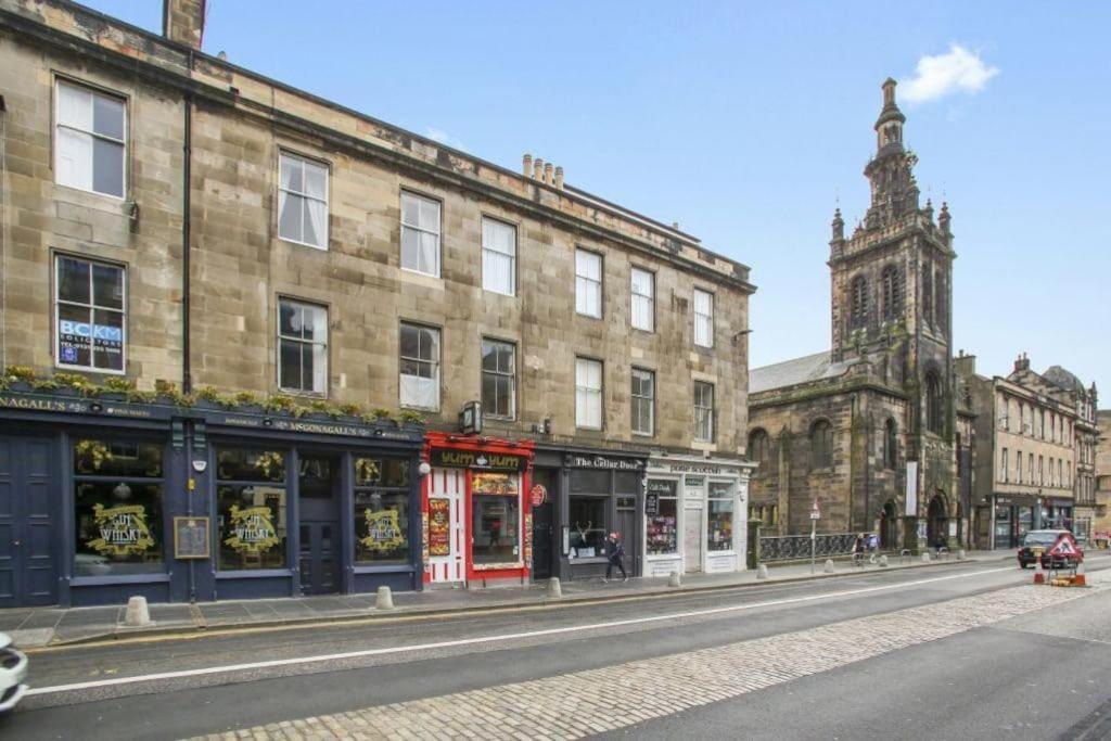 George IV Bridge - Superbly Located 3 Bedroom! Эдинбург Экстерьер фото